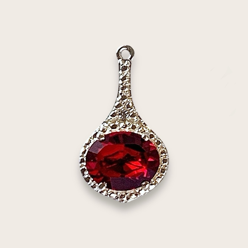 925 Sterling Silver pendant